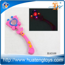 2014 LED piscando borboleta varinha mágica brinquedo, varinha engraçada piscando para crianças
